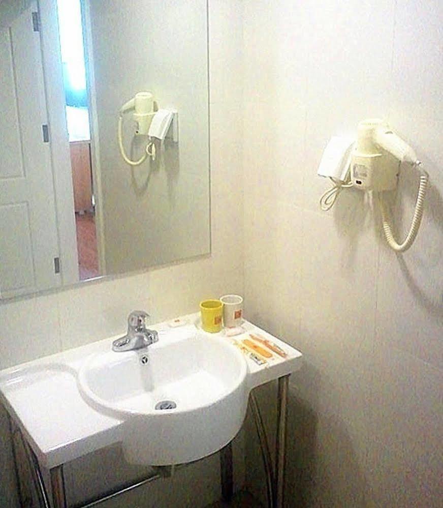Home Inn Hongjialou Екстериор снимка